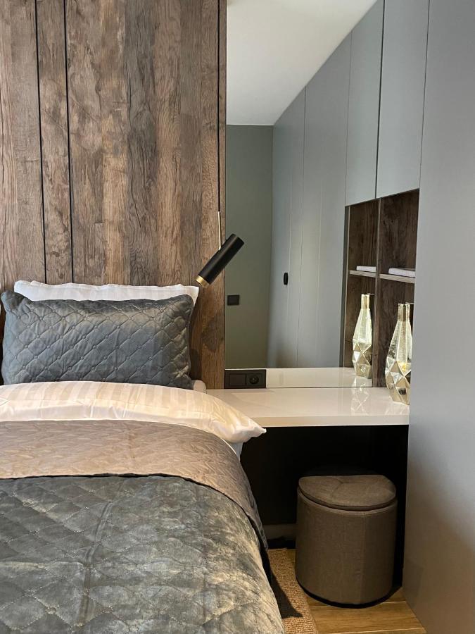 Siauliai 'Four Sisters' Apartment Ngoại thất bức ảnh
