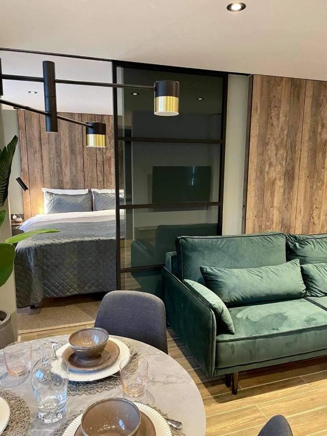 Siauliai 'Four Sisters' Apartment Ngoại thất bức ảnh